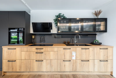 Häcker Küche Holzoptik